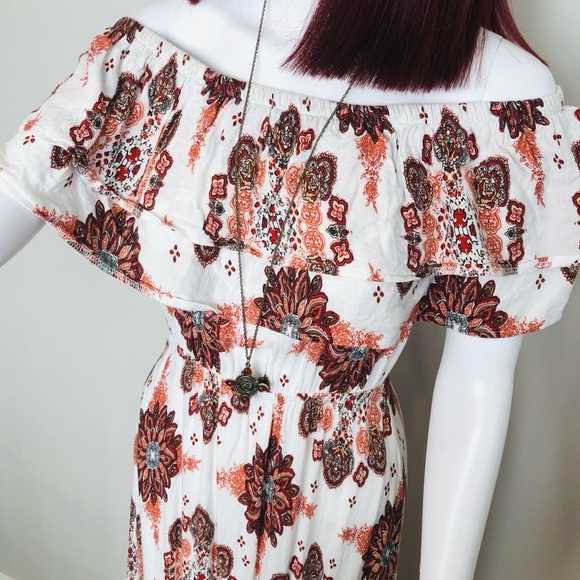 Beautiful Boho Printed Off Shoulder Maxi Dress with Flounced Ruffle Hem 6 - Picture 3 of 10